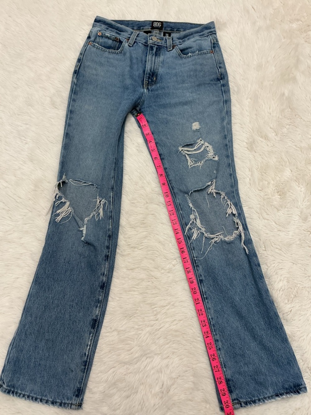 💜 BDG Distressed Blue Bootcut Jeans for Women - Picture 5 of 7